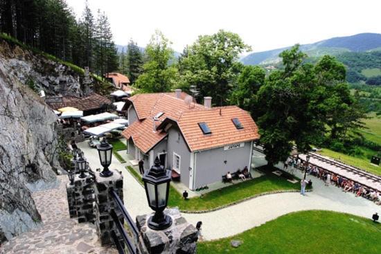 Villa Etno Brvnara Tamara Kremna Esterno foto